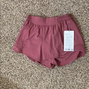 New! Lululemon hotty hot short II 4”
